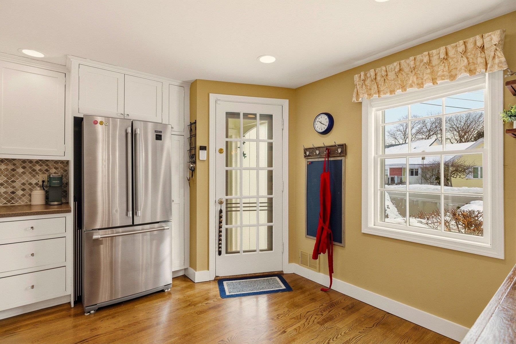 5 Bayberry Lane Exeter, NH 03833 - Photo 4 of 54