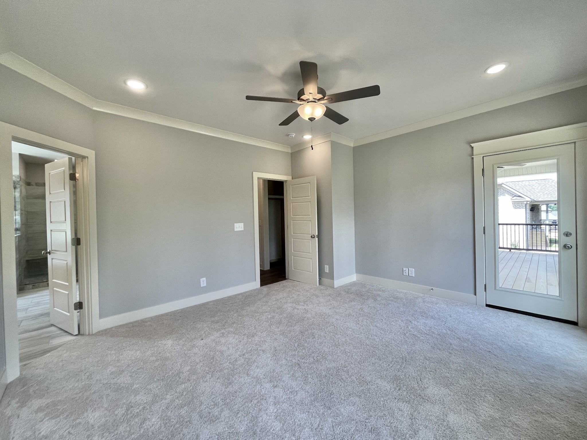 813 Ridgestone Place, Unit 99 Lebanon, TN 37087 - Photo 16 of 24 an empty room with closet and a ceiling fan