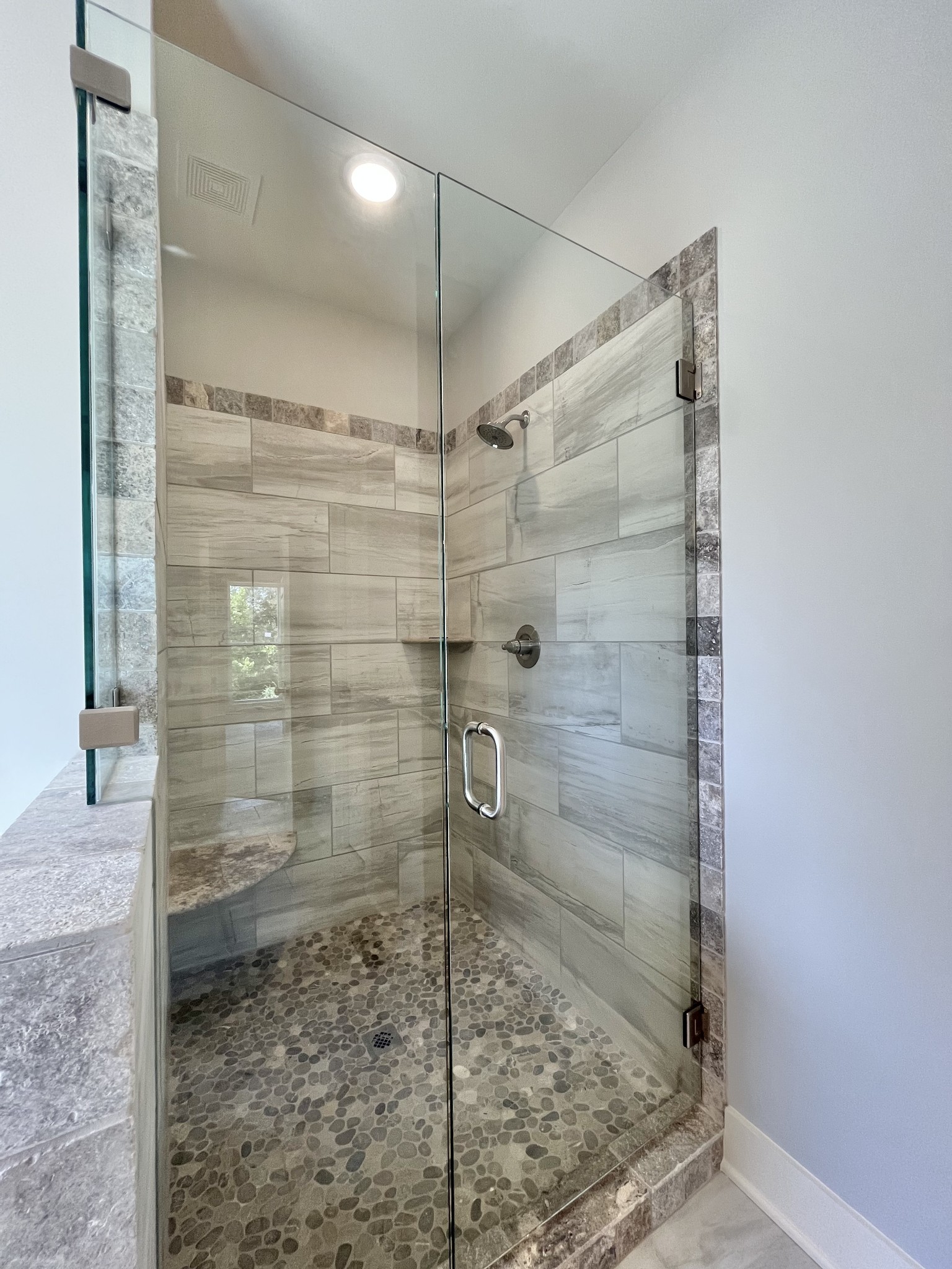 813 Ridgestone Place, Unit 99 Lebanon, TN 37087 - Photo 19 of 24 a bathroom with a shower
