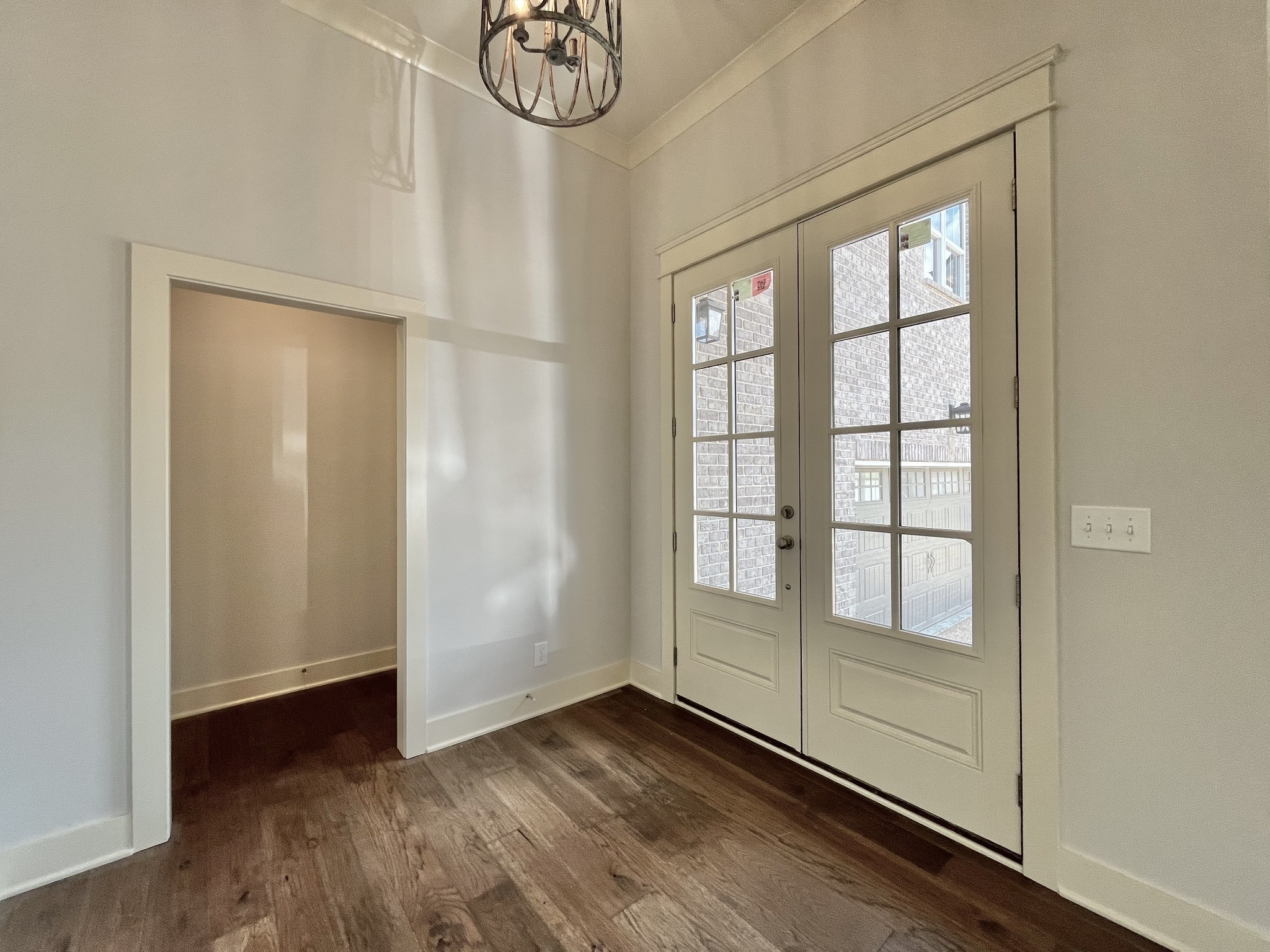 813 Ridgestone Place, Unit 99 Lebanon, TN 37087 - Photo 22 of 24 an empty room with windows and closet