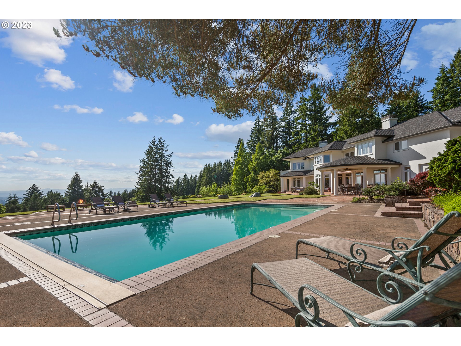 11175 Northwest Saltzman Road Portland, OR 97229 - Photo 14 of 47 Gallery Image 14