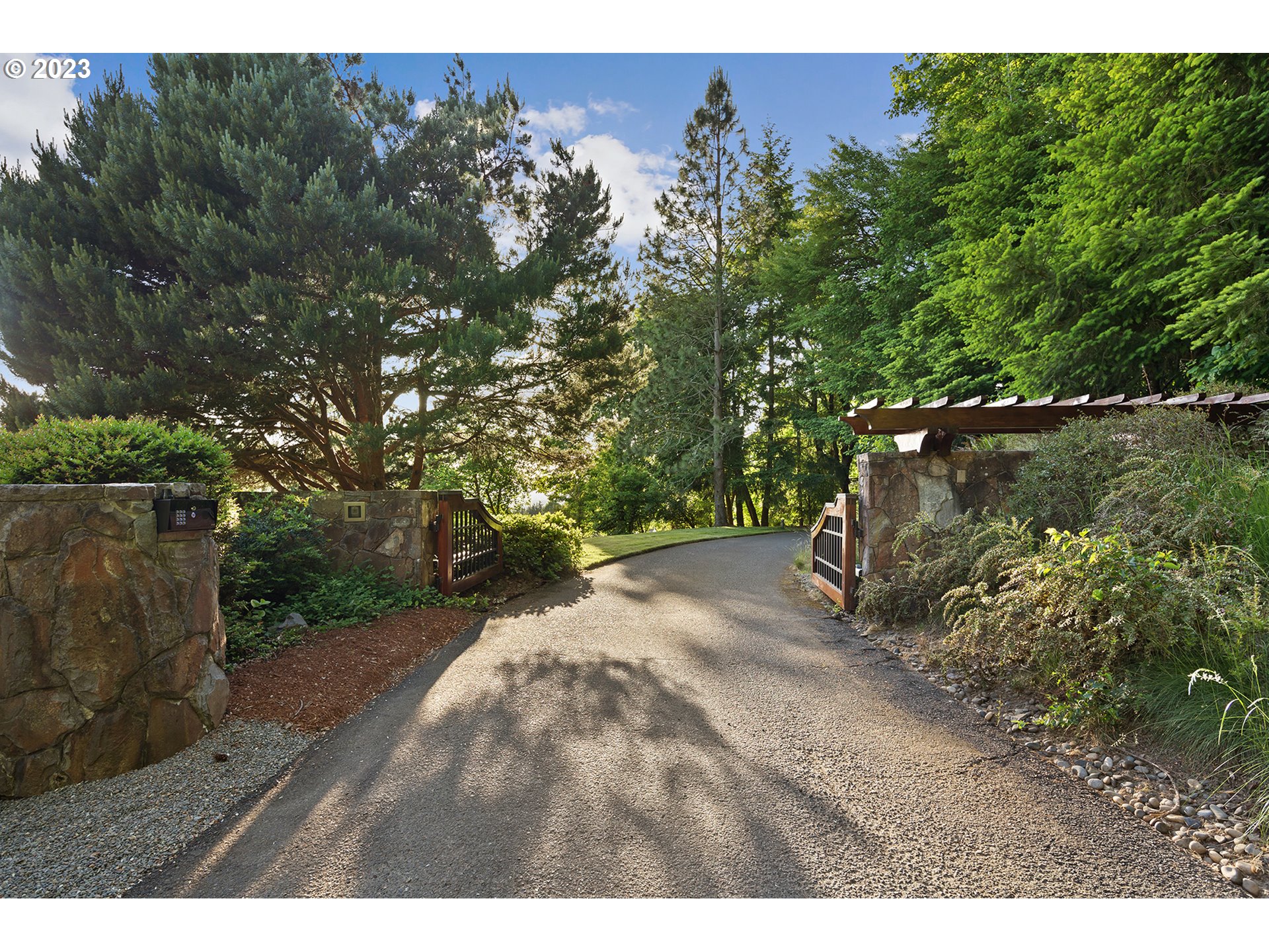 11175 Northwest Saltzman Road Portland, OR 97229 - Photo 4 of 47 Gallery Image 4