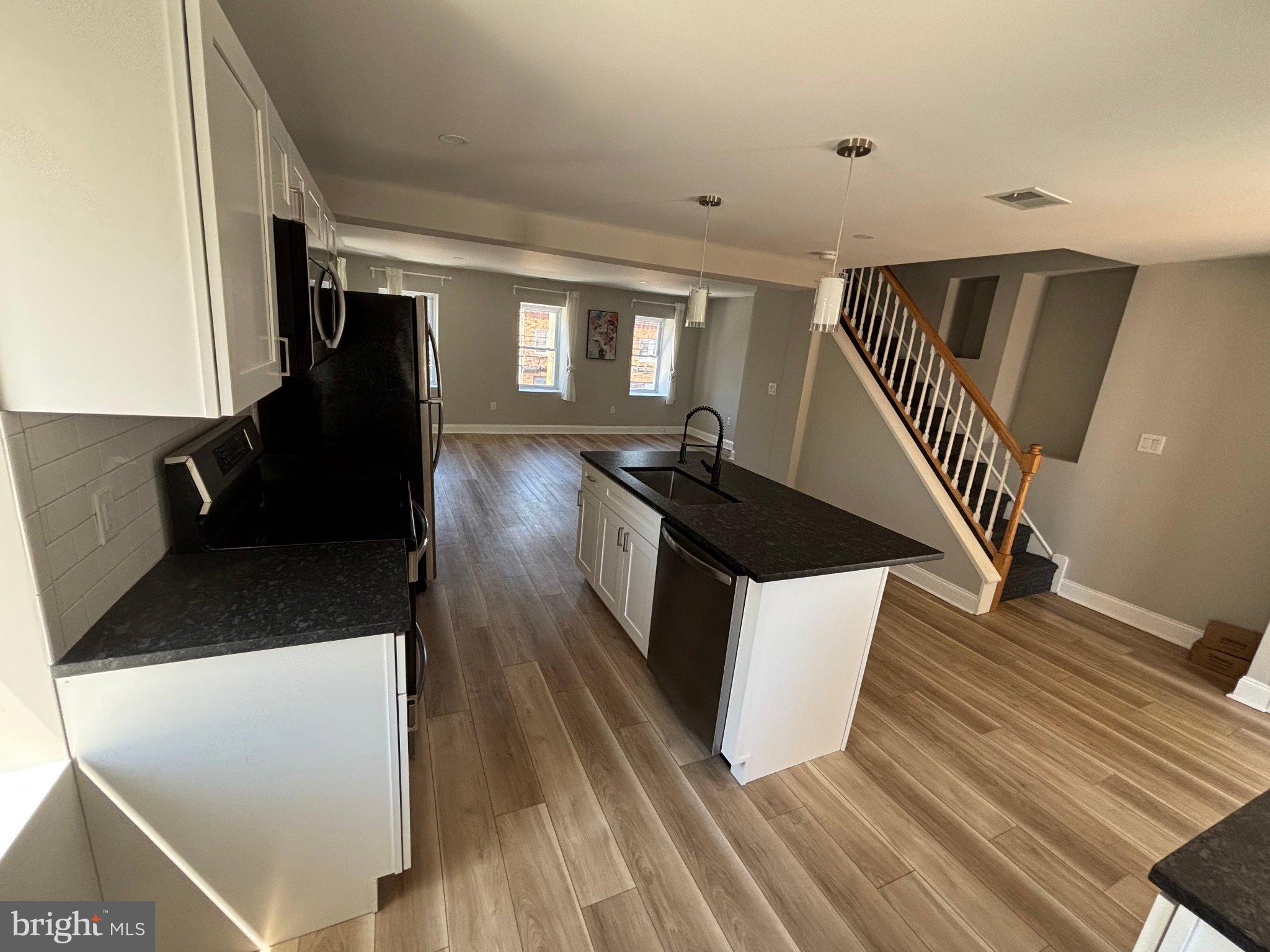 5543 Ridge Avenue Philadelphia, PA 19128 - Photo 1 of 24