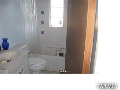 2119 South Howard Stravenue Tucson, AZ 85713 - Photo 5 of 7