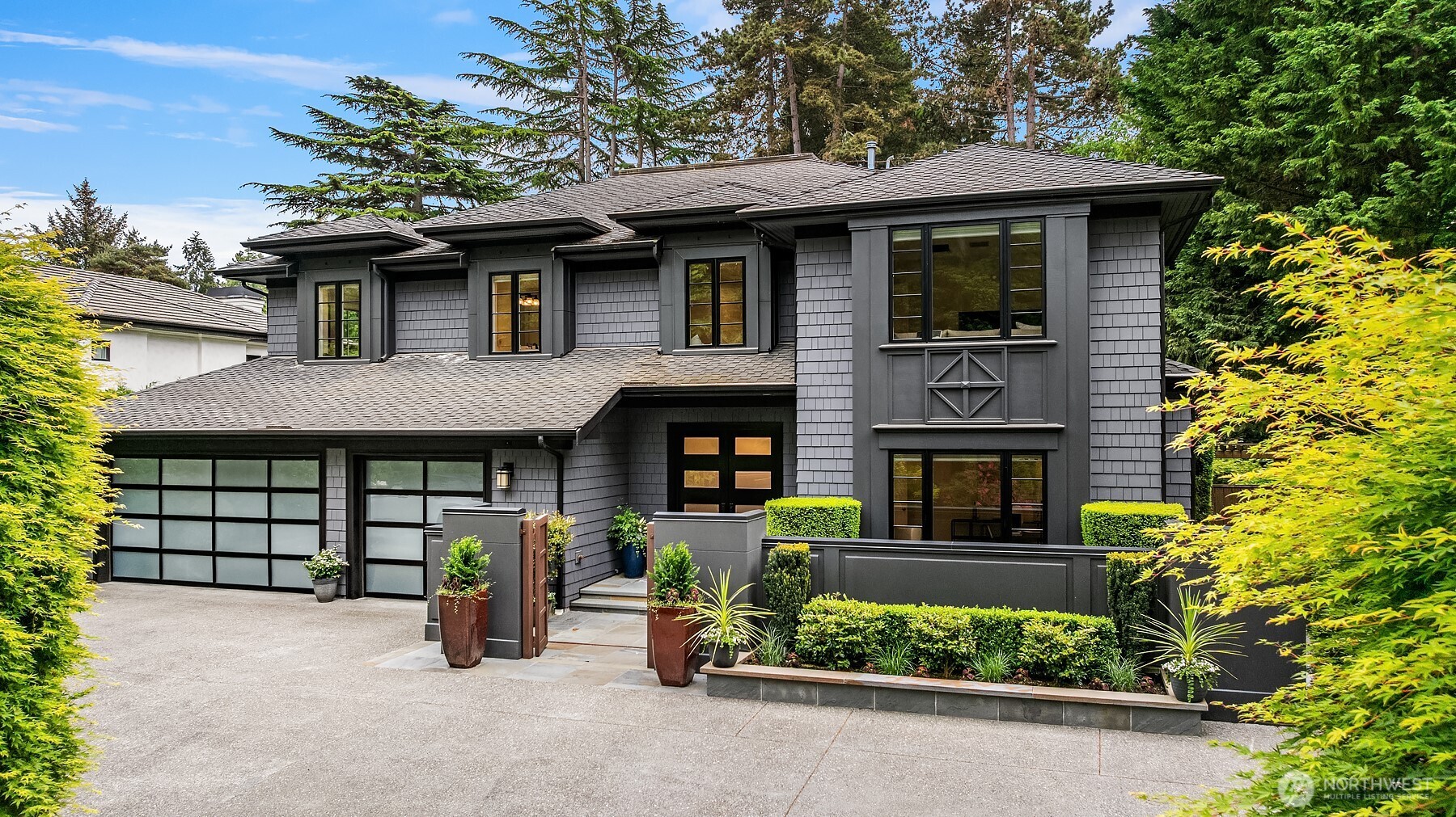 3143 Hunts Point Road Hunts Point, WA 98004 - Photo 1 of 24 Gallery Image 1