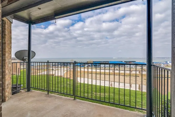 $189,990 | 167 Henry M Chandler Drive, Rockwall, TX 75032