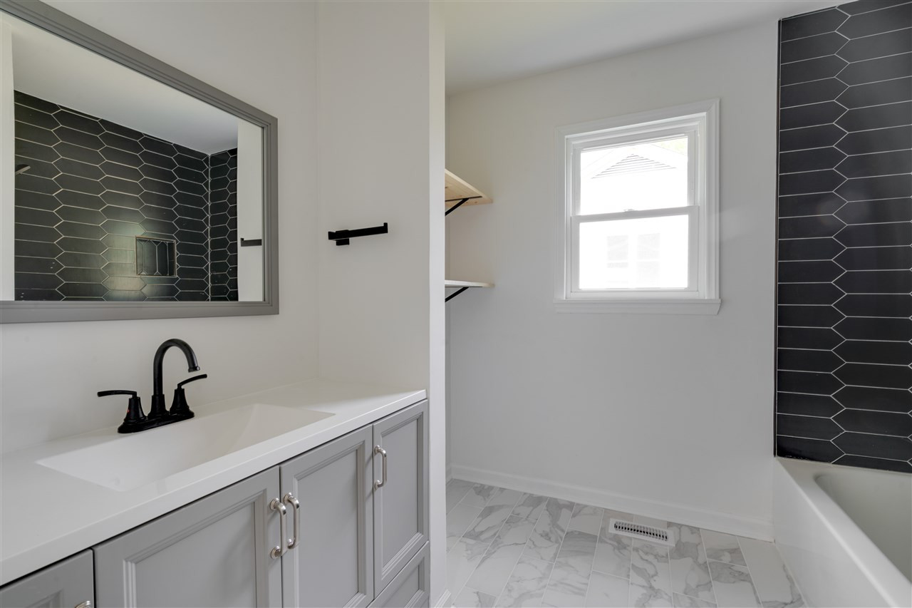 404 Dakar Street Raleigh, NC 27601 - Photo 25 of 30 Photo 25