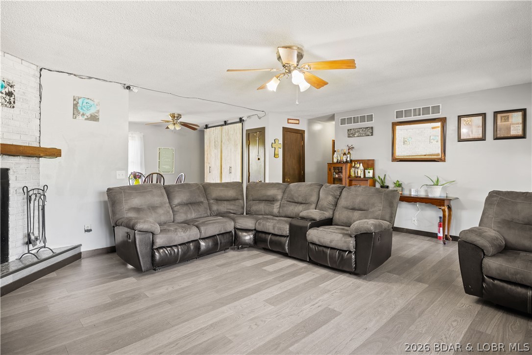 59 Oak Hill Road Eldon, MO 65026 - Photo 8 of 40
