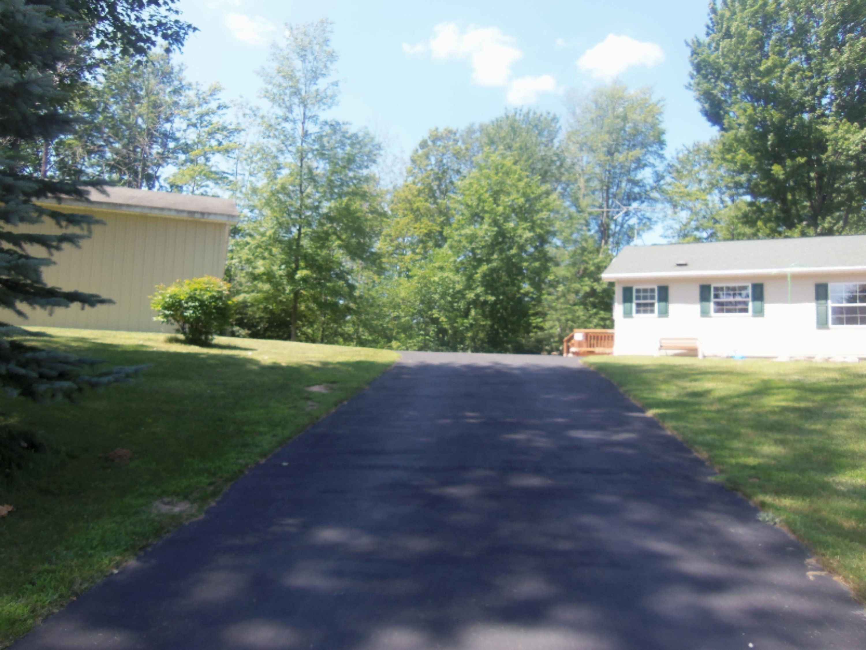 4831 South Frank Smith Road Chase, MI 49623 - Photo 9 of 30 100_2022