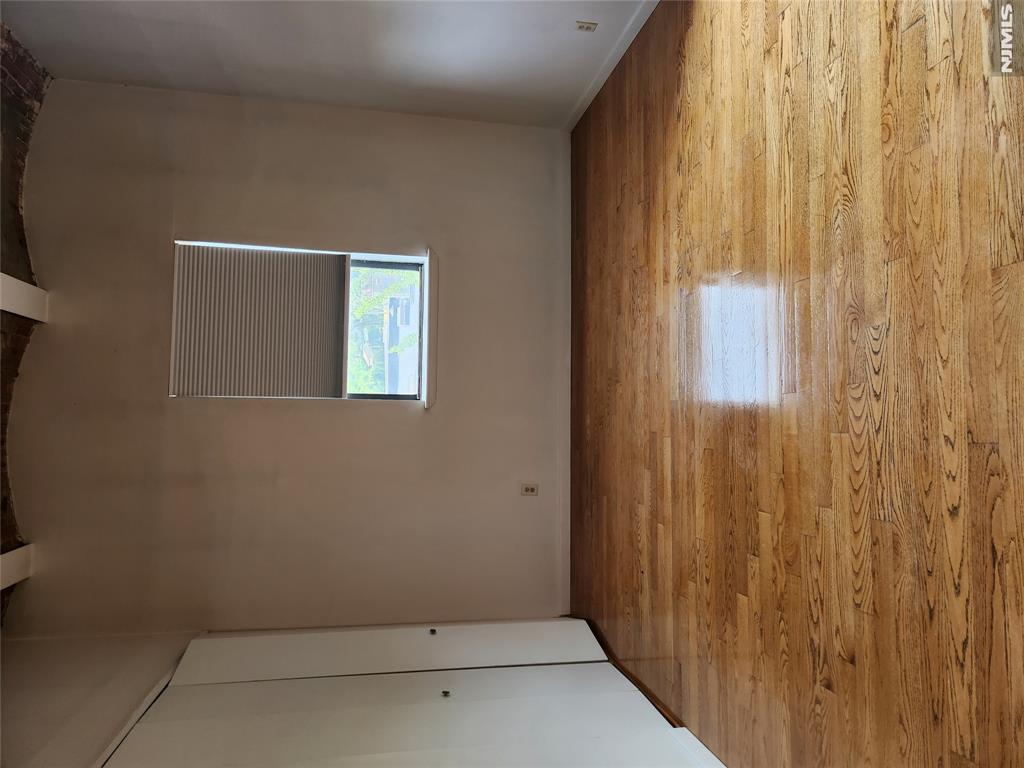 840 River, Unit 307 Edgewater, NJ 07020 - Photo 6 of 13