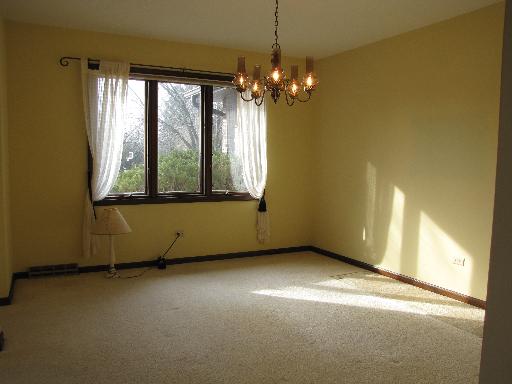 259 Stonegate Road Trout Valley, IL 60013 - Photo 7 of 18