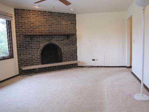 259 Stonegate Road Trout Valley, IL 60013 - Photo 9 of 18