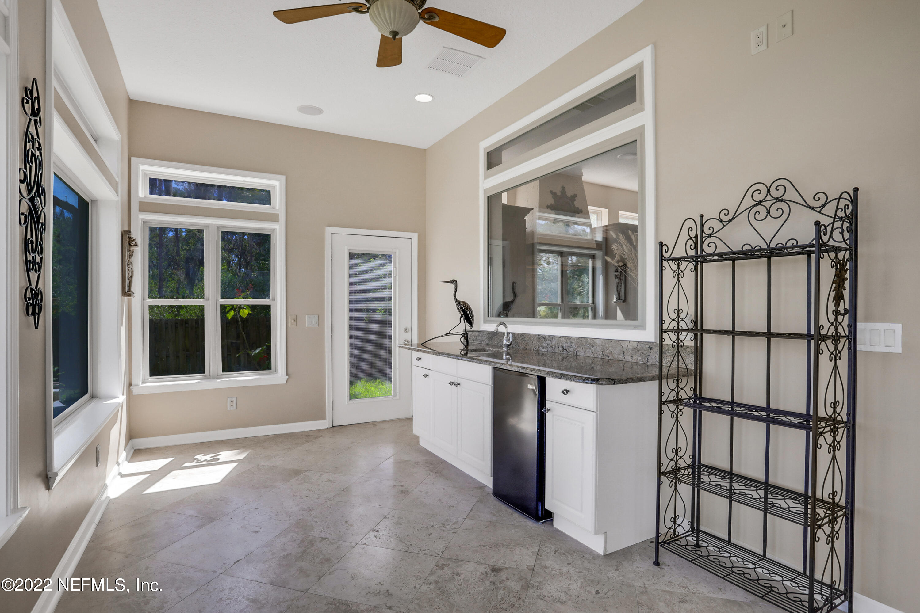 1773 Marshside Drive Jacksonville Beach, FL 32250 - Photo 22 of 66 Summer Kitchen