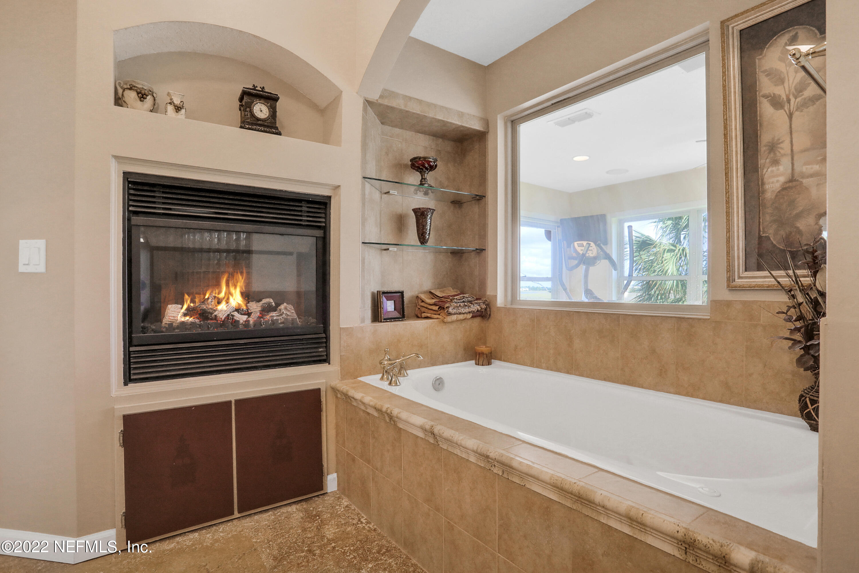 1773 Marshside Drive Jacksonville Beach, FL 32250 - Photo 54 of 66 Cozy by the tub