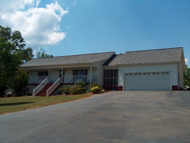 403 Griffin Church Road Pickens, SC 29671 - Photo 1 of 9