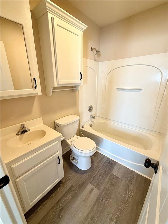 904 West Fort Scott Street Butler, MO 64730 - Photo 12 of 16