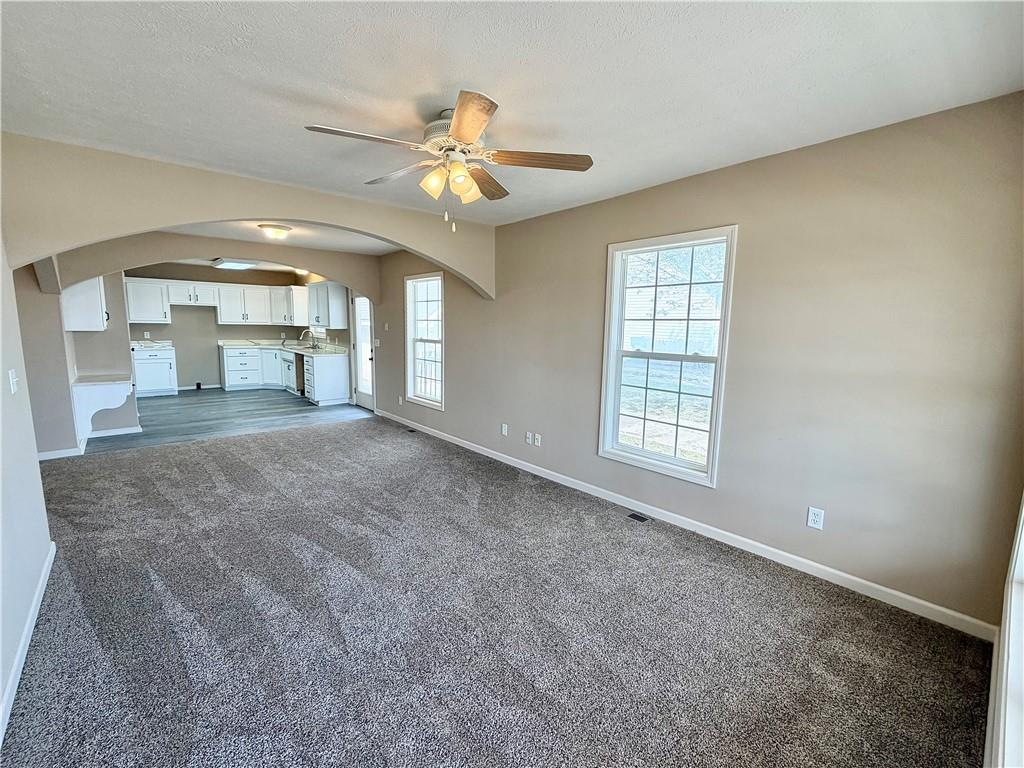 904 West Fort Scott Street Butler, MO 64730 - Photo 3 of 16