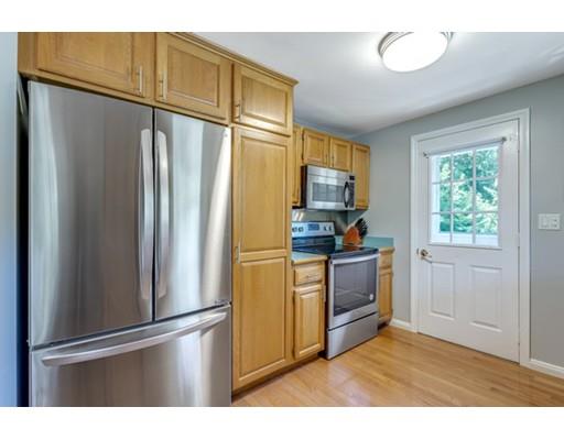 21 Rolling Ridge Road Franklin, MA 02038 - Photo 13 of 39 Gallery Image 13