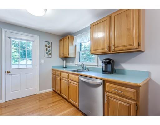21 Rolling Ridge Road Franklin, MA 02038 - Photo 14 of 39 Gallery Image 14