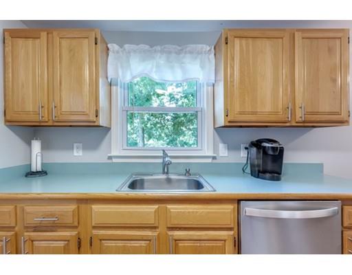 21 Rolling Ridge Road Franklin, MA 02038 - Photo 18 of 39 Gallery Image 18