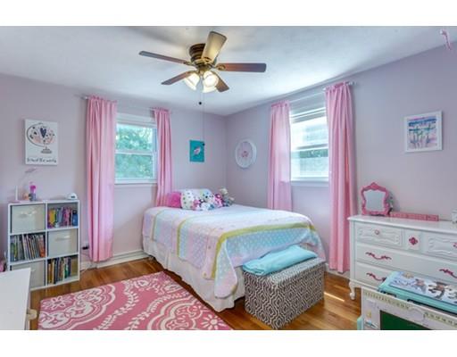 21 Rolling Ridge Road Franklin, MA 02038 - Photo 23 of 39 Gallery Image 23