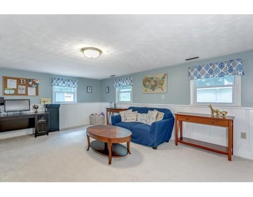 21 Rolling Ridge Road Franklin, MA 02038 - Photo 26 of 39 Gallery Image 26