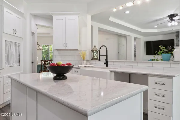 $499,900 | 100 Drayton Drive, Ridgeland, SC 29936