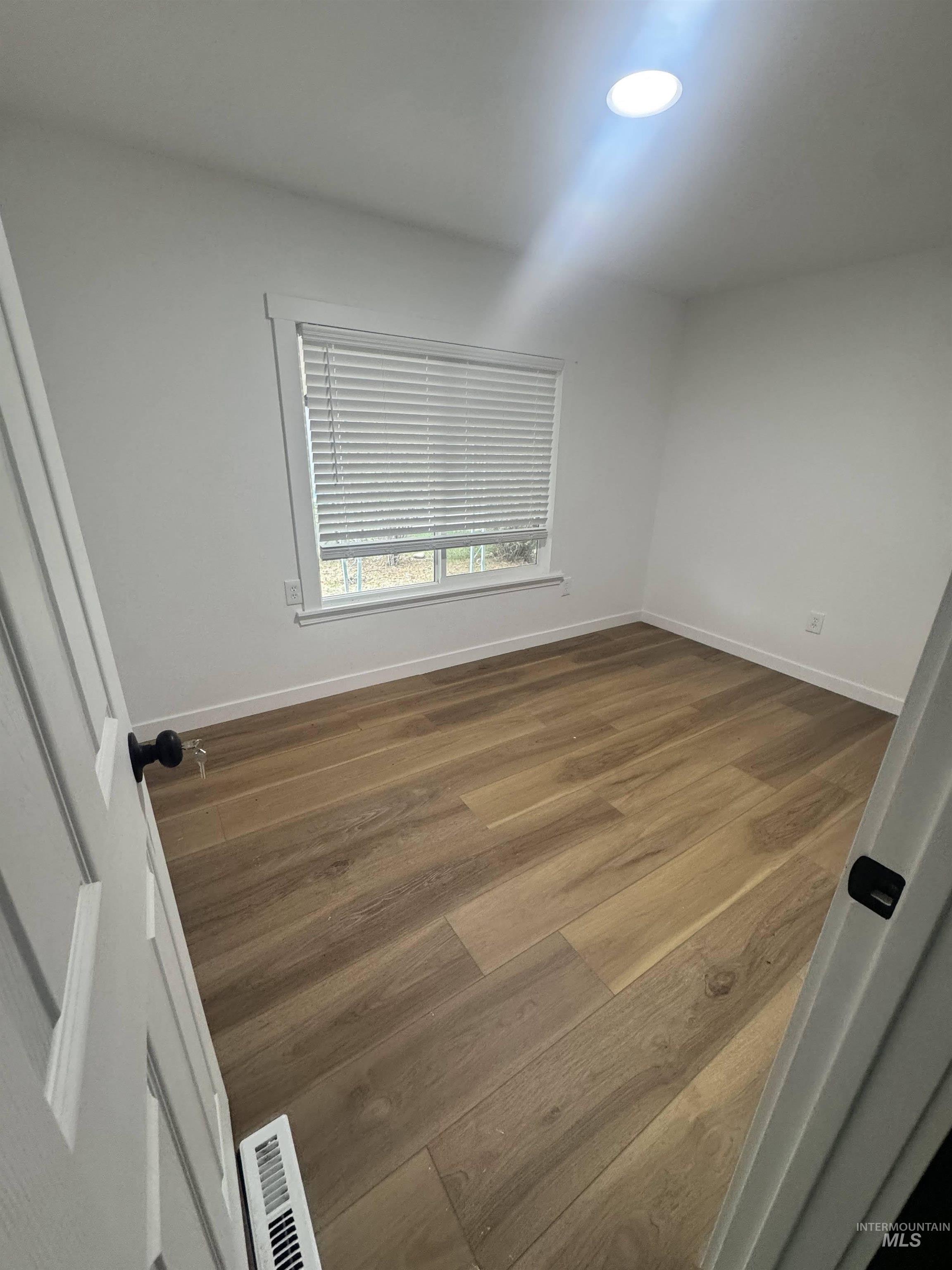 621 North Timathy Road Boise, ID 83713 - Photo 22 of 38