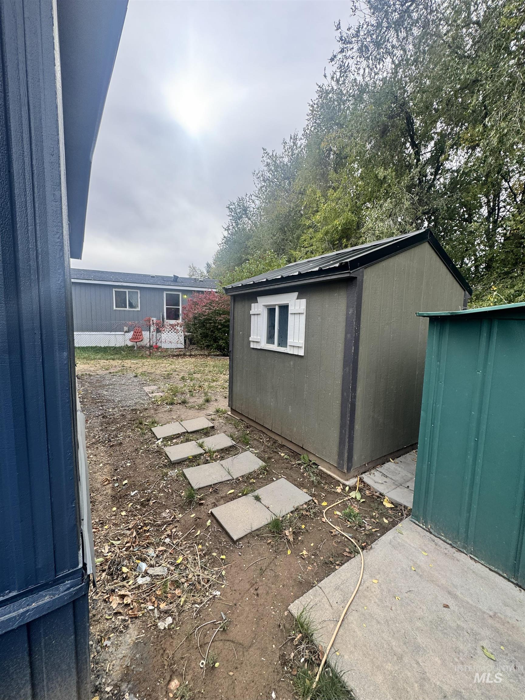 621 North Timathy Road Boise, ID 83713 - Photo 9 of 38