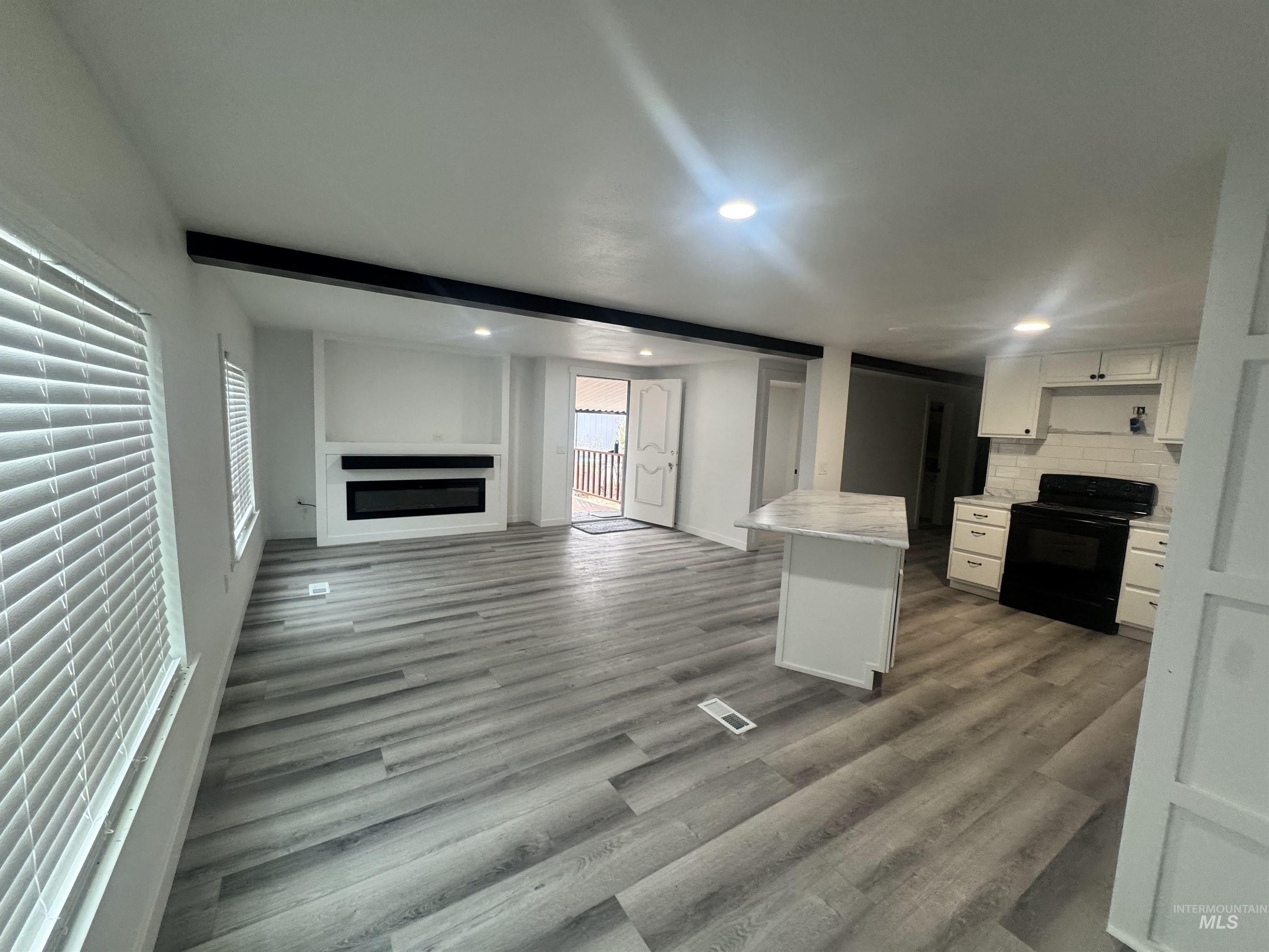 621 North Timathy Road Boise, ID 83713 - Photo 10 of 38