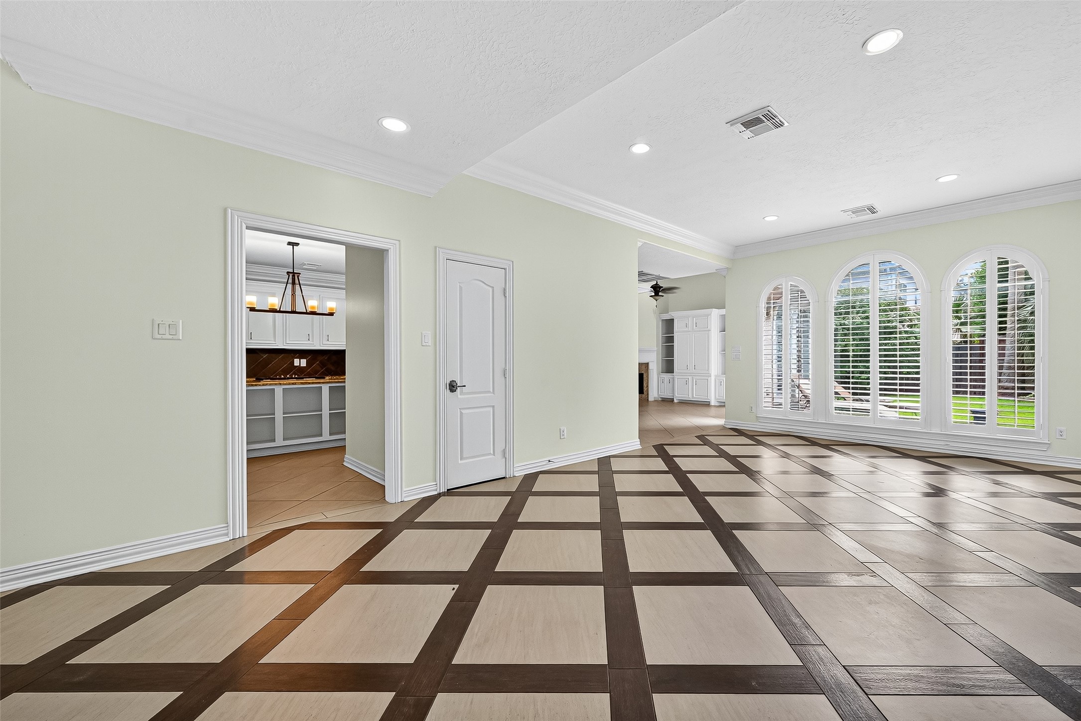 1803 Cottage Landing Lane Houston, TX 77077 - Photo 11 of 50 a view of an entryway of the house