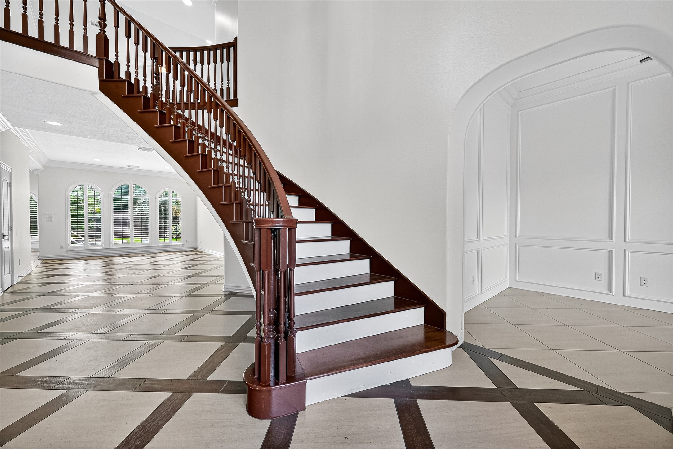 1803 Cottage Landing Lane Houston, TX 77077 - Photo 4 of 50 a view of entryway