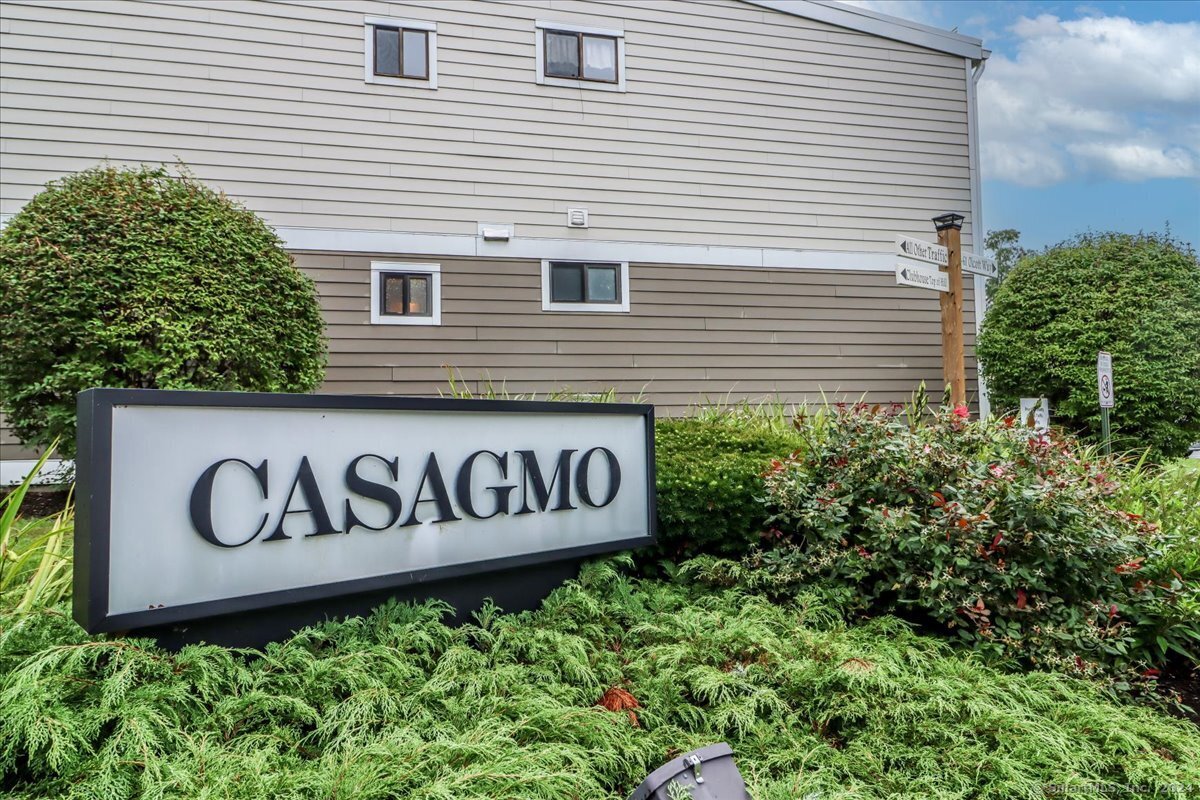 22 Olcott Way Ridgefield, CT 06877 - Photo 1 of 1