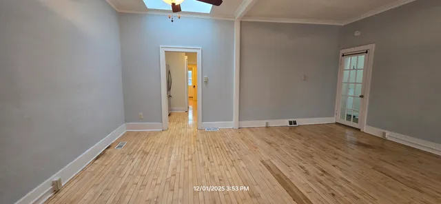 $1,350 | 340 River Street, Unit 1/2, Manistee, MI 49660