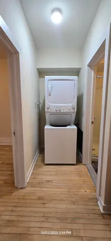 $1,350 | 340 River Street, Unit 1/2, Manistee, MI 49660