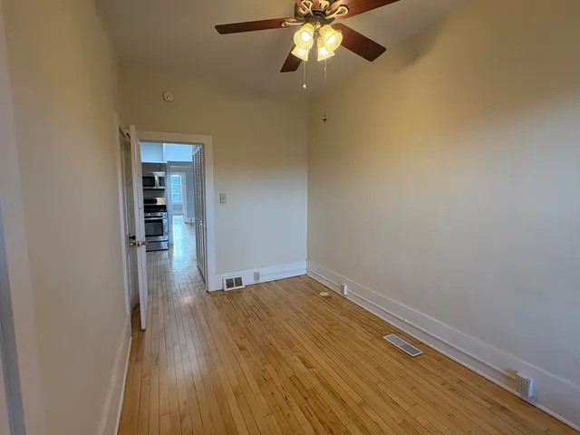 $1,350 | 340 River Street, Unit 1/2, Manistee, MI 49660