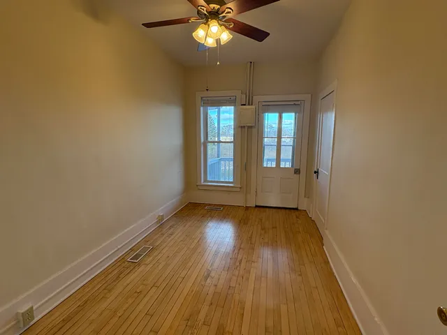 $1,350 | 340 River Street, Unit 1/2, Manistee, MI 49660