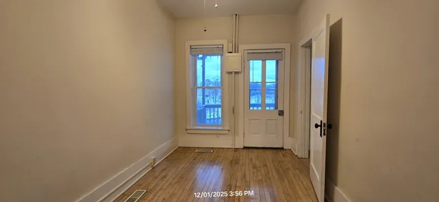 $1,350 | 340 River Street, Unit 1/2, Manistee, MI 49660