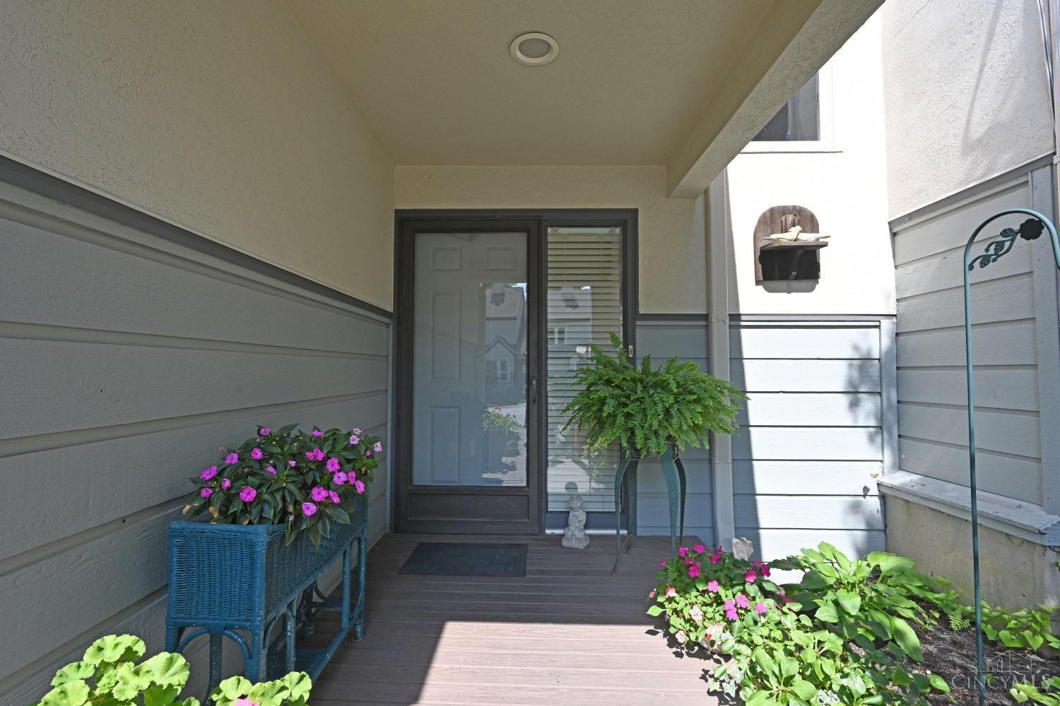 8819 Montgomery Road Cincinnati, OH 45236 - Photo 2 of 9 Gallery Image 2