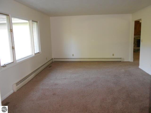 4696 West Jackson Road Alma, MI 48801 - Photo 11 of 26 1787456-10.JPG