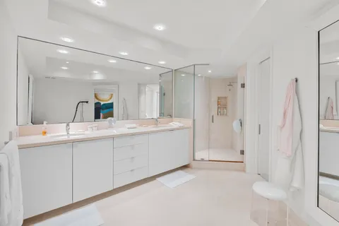 $6,495,000 | 200 Bradley Place, Unit 302, Palm Beach, FL 33480