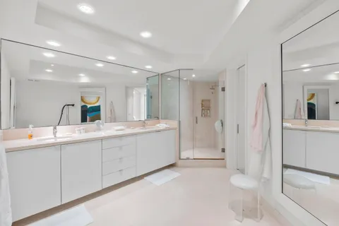 $6,495,000 | 200 Bradley Place, Unit 302, Palm Beach, FL 33480