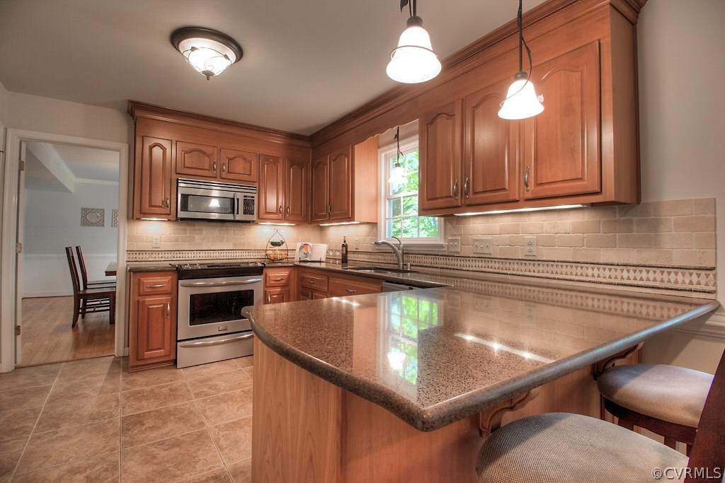 14108 Huntgate Woods Road Midlothian, VA 23112 - Photo 13 of 48 Gallery Image 13