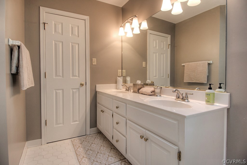 14108 Huntgate Woods Road Midlothian, VA 23112 - Photo 38 of 48 Gallery Image 38