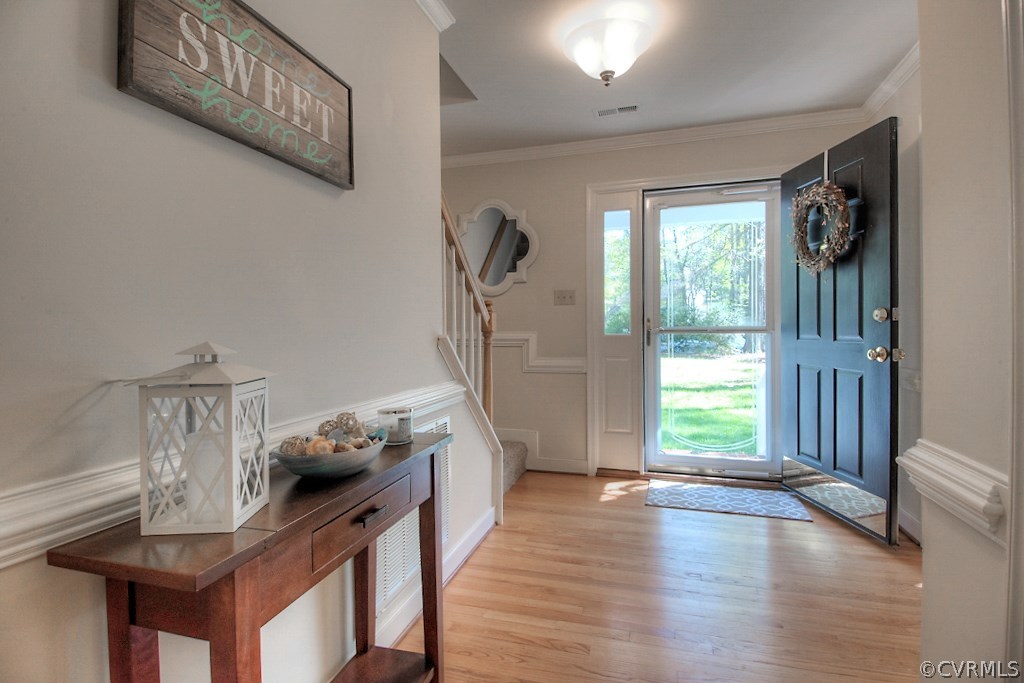 14108 Huntgate Woods Road Midlothian, VA 23112 - Photo 4 of 48 Gallery Image 4