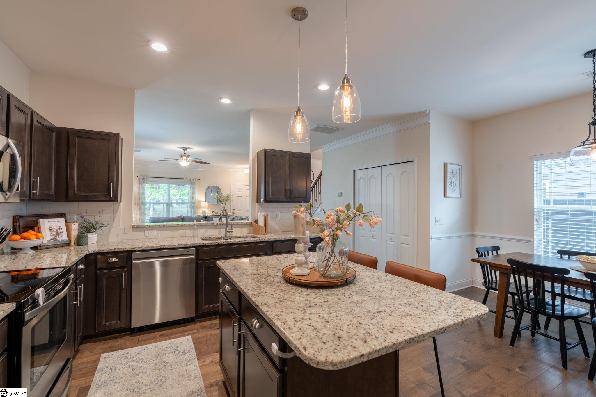 205 Carruth Street Simpsonville, SC 29680 - Photo 13 of 28 Gallery Image 13