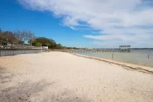 $2,800 | 270 Beachview Drive Northeast, Fort Walton Beach, FL 32547