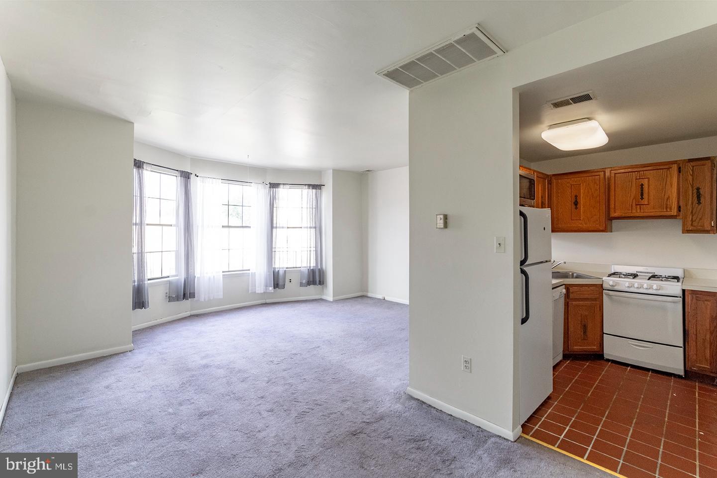 830 South Street, Unit 2F Philadelphia, PA 19147 - Photo 2 of 7