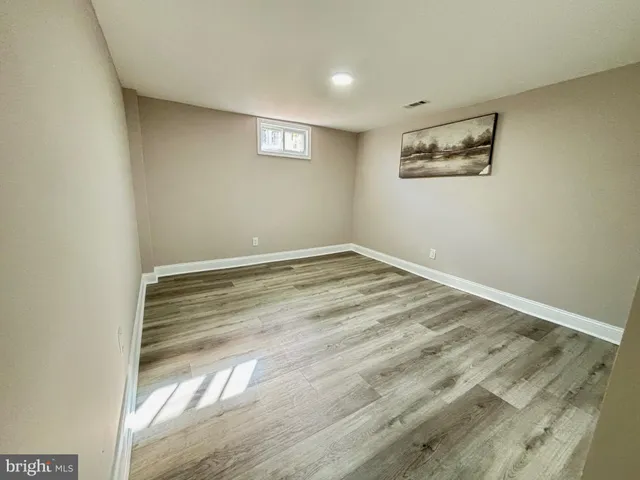 $339,900 | 10 Holden Drive, New Castle, DE 19720