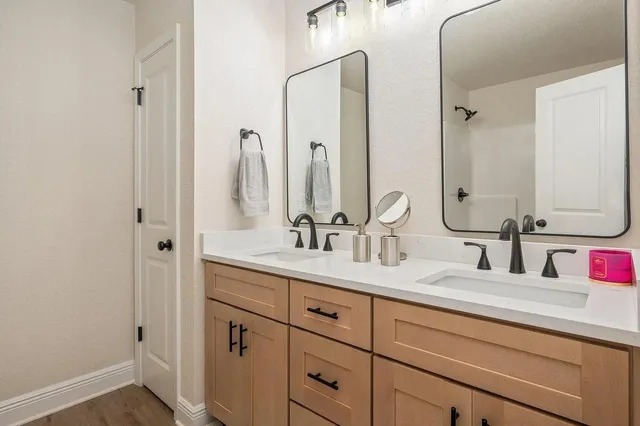 $299,999 | 693 Bowers Avenue East, Crestview, FL 32539